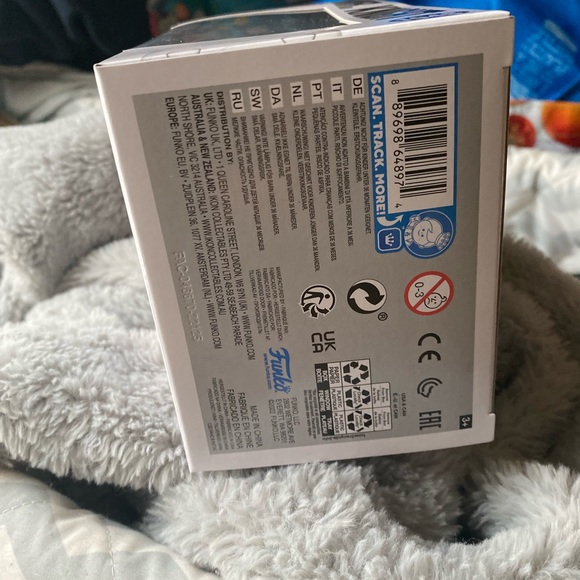 Funko pop! Mr.Knight (GITD) Walmart exclusive - Picture 5 of 6